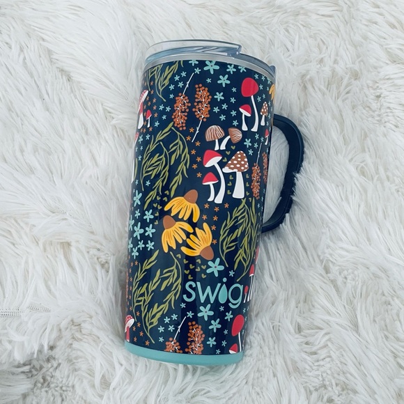 SWig Mushroom Meadow Insulated Hippie Travel Mug with lid Navy Blue (22oz) - Picture 4 of 15
